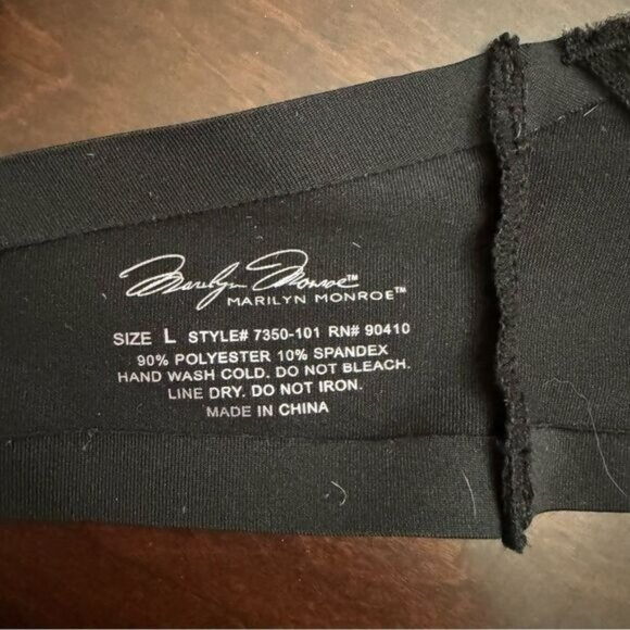 Marilyn Monroe Black Bralette - Picture 3 of 6